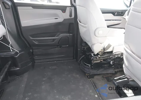 2022 Honda Odyssey Touring from USA, damaged, VIN 5FNRL6H8XNB057620